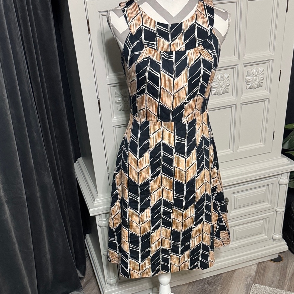 Merona Navy and Tan Arrow Pattern Sleeveless Dress Size 2